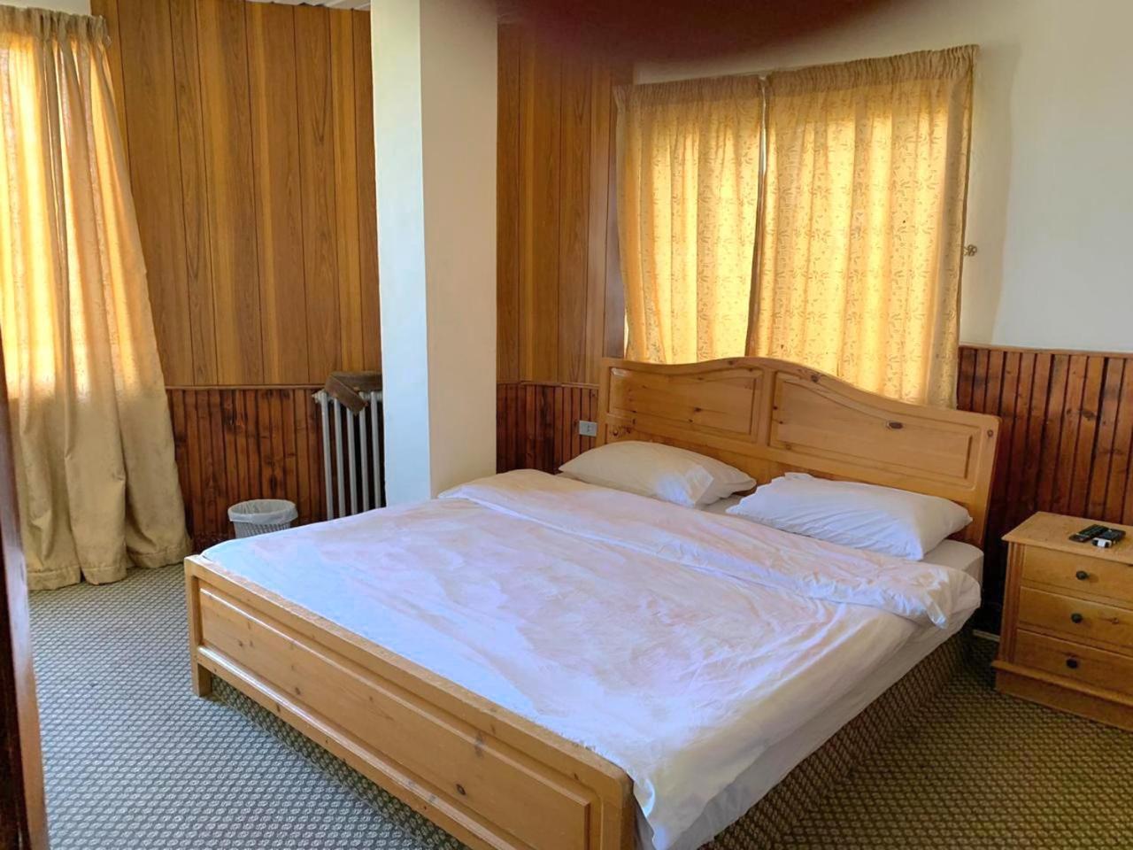 Hotel L'Aiglon Bcharré Zimmer foto